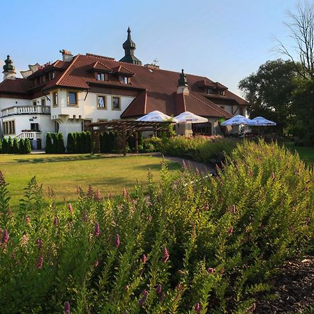 Hotel Kasztel Rzezawa 외부 사진