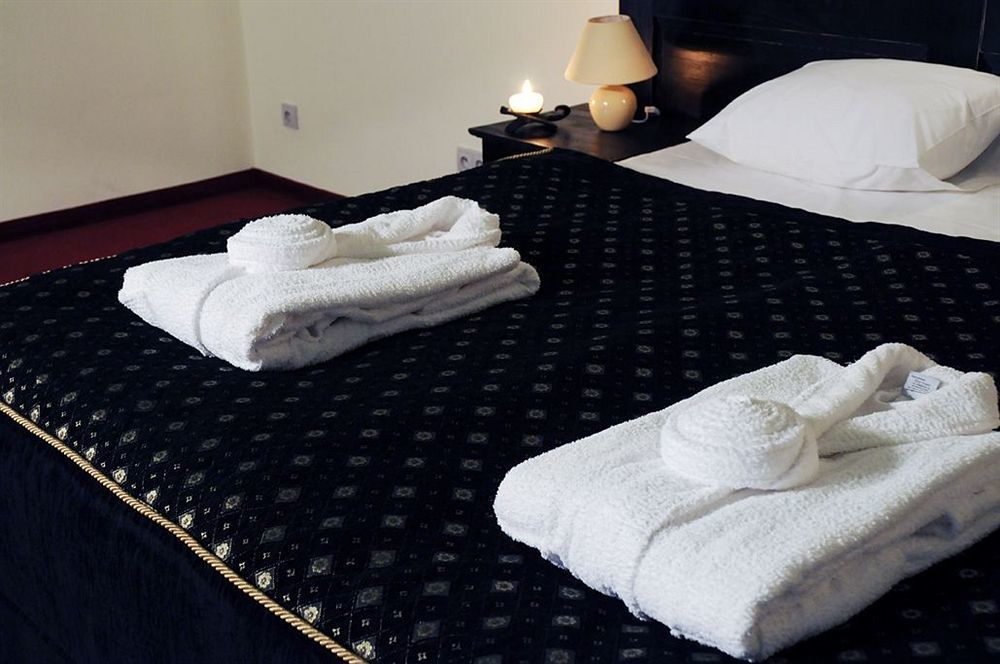 Hotel Kasztel Rzezawa 외부 사진