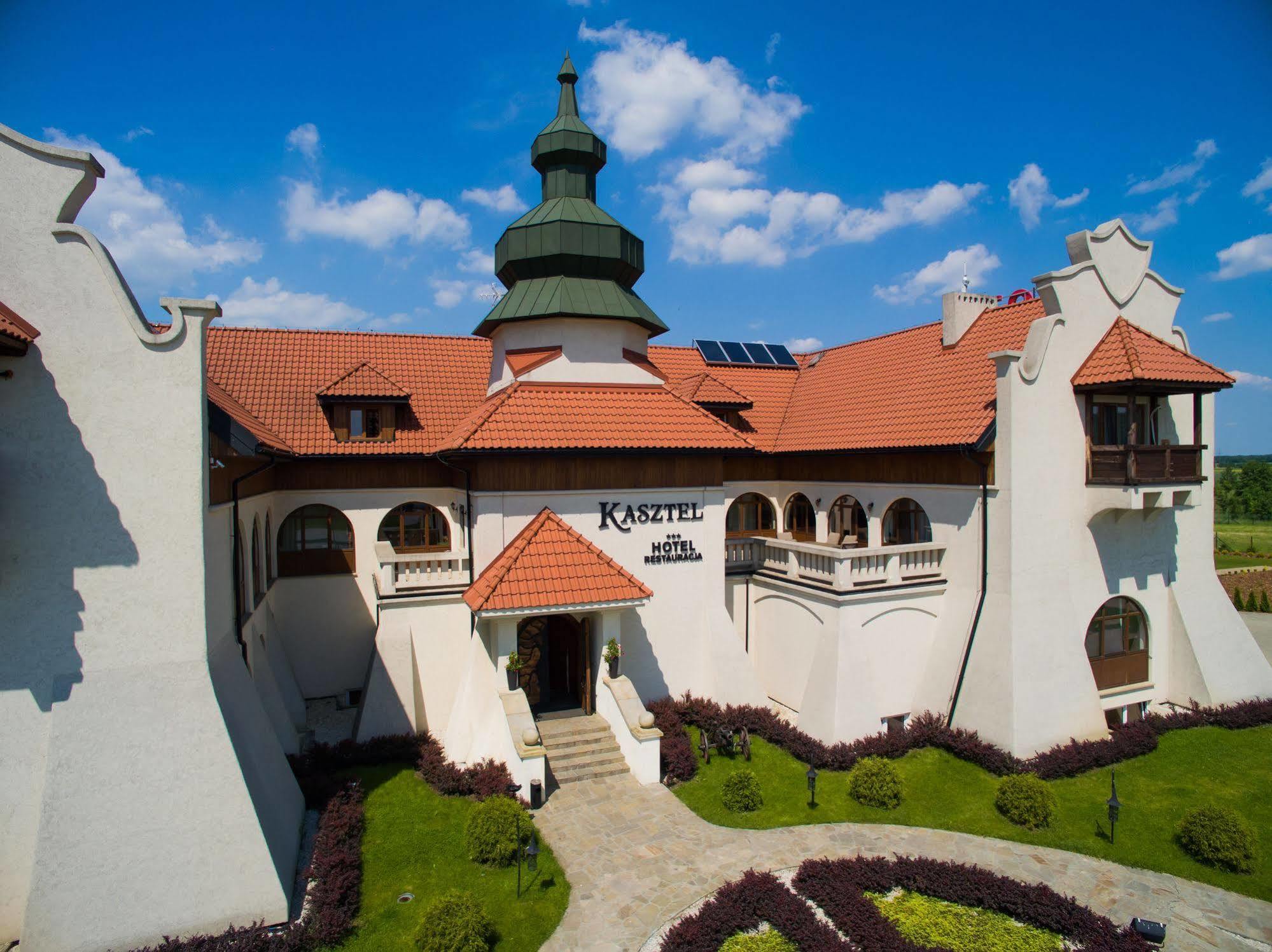 Hotel Kasztel Rzezawa 외부 사진