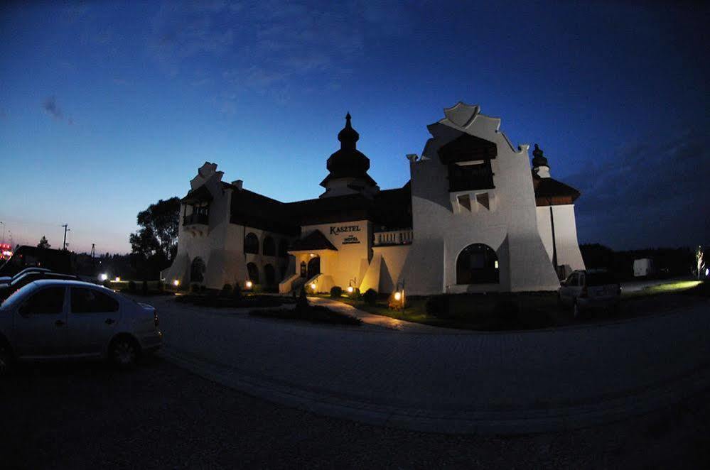 Hotel Kasztel Rzezawa 외부 사진