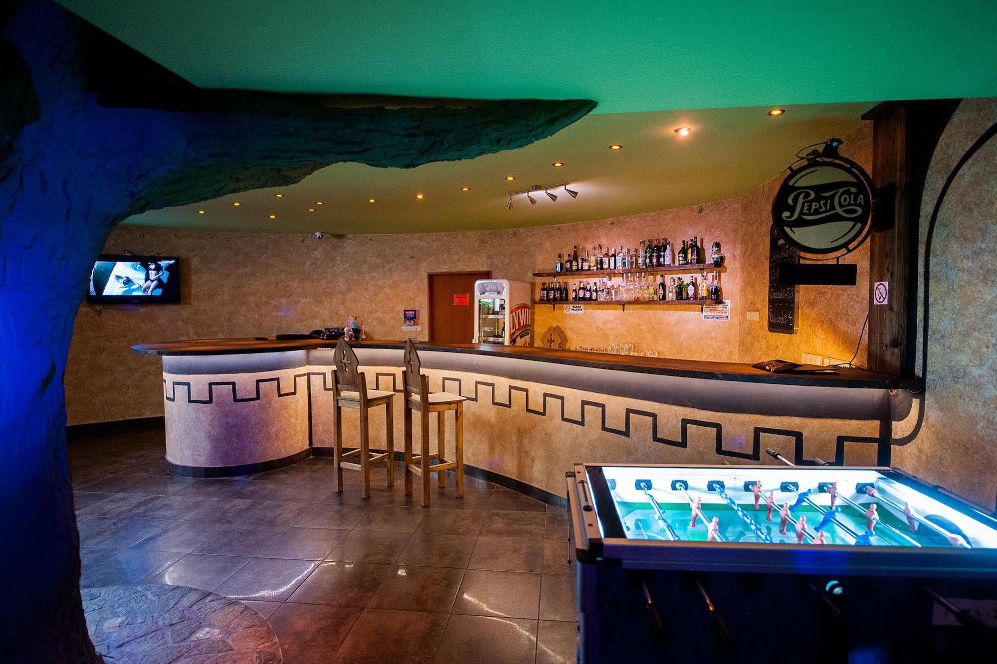 Hotel Kasztel Rzezawa 외부 사진